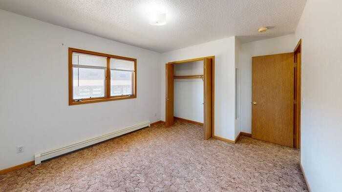 300 1st St Ne #1 - Photo 5 of 10