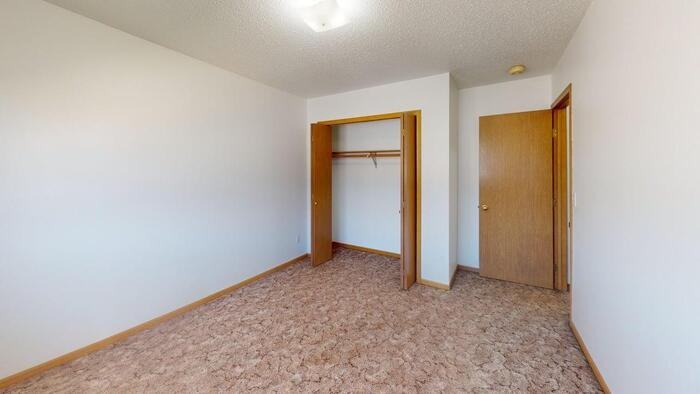 300 1st St Ne #1 - Photo 7 of 10