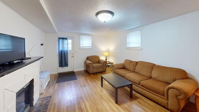 723 N 10th St #2 - Photo 7 of 8