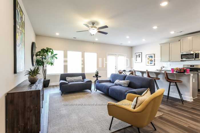 224 Victory Creek Ln - Photo 6 of 19