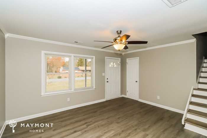 105 Wingate Dr - Photo 7 of 14