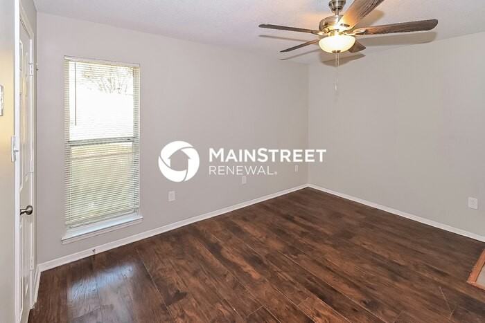 10256 Palmer Dr - Photo 3 of 16