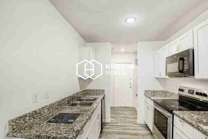 518 S Knob St #B - Photo 6 of 14