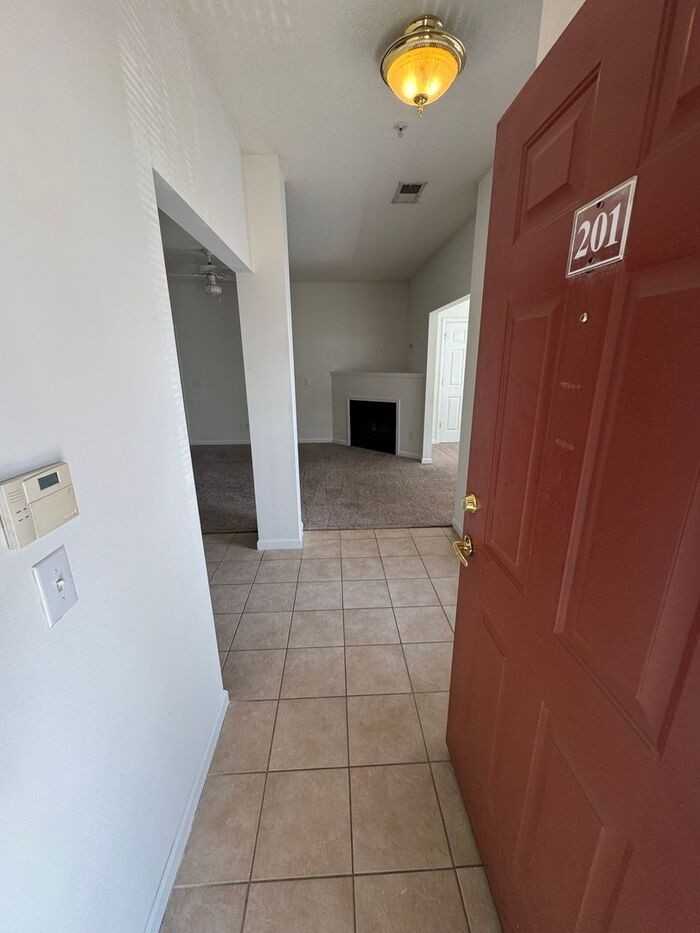 2501 Huntscroft Ln #201 - Photo 3 of 17