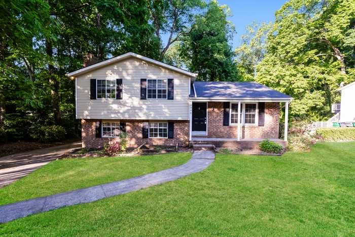 8448 Huntdale Ct