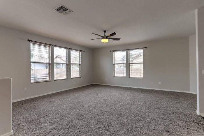 232 W Calle La Bolita - Photo 3 of 37