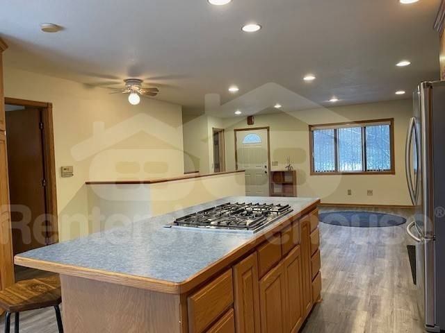 1177 Goose Lake Rd - Photo 5 of 16