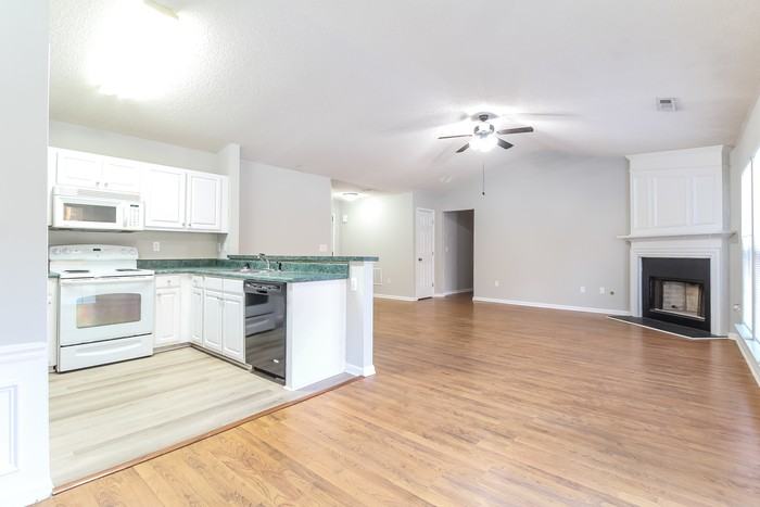 107 Valhalla Ln - Photo 4 of 11