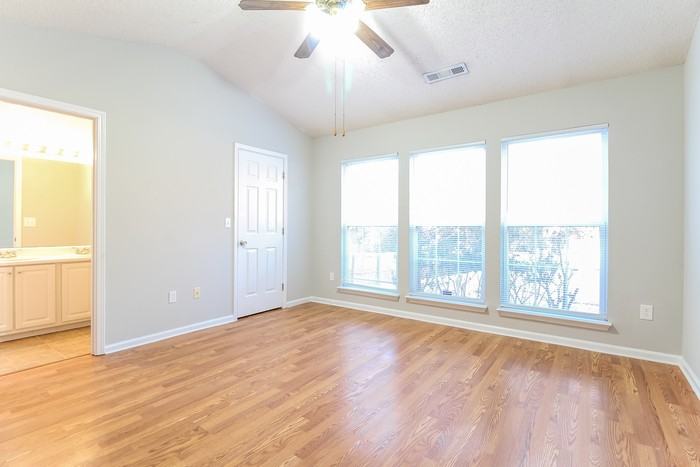 107 Valhalla Ln - Photo 6 of 11