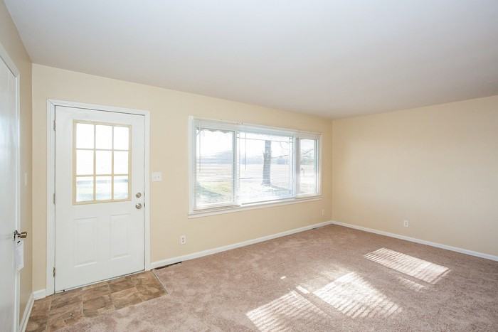 9050 E 206th St - Photo 5 of 17