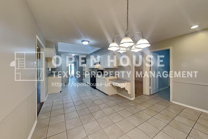 4105 Prospect Ln - Photo 6 of 26