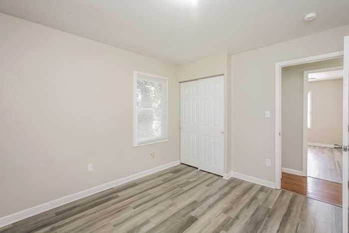 1016 Wellspring Dr - Photo 7 of 10