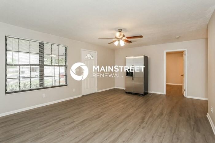 7948 Austin Rd - Photo 3 of 16