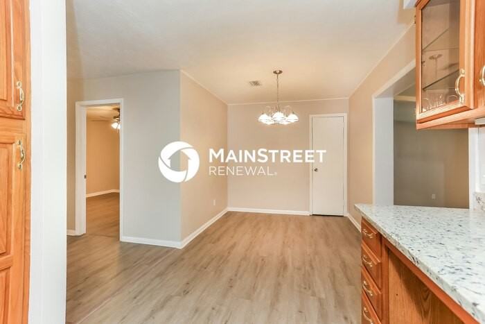 7948 Austin Rd - Photo 5 of 16