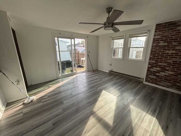 7899 Saint Bridget Ln - Photo 5 of 17