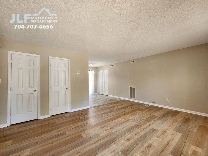 6227 Mayridge Dr - Photo 2 of 17