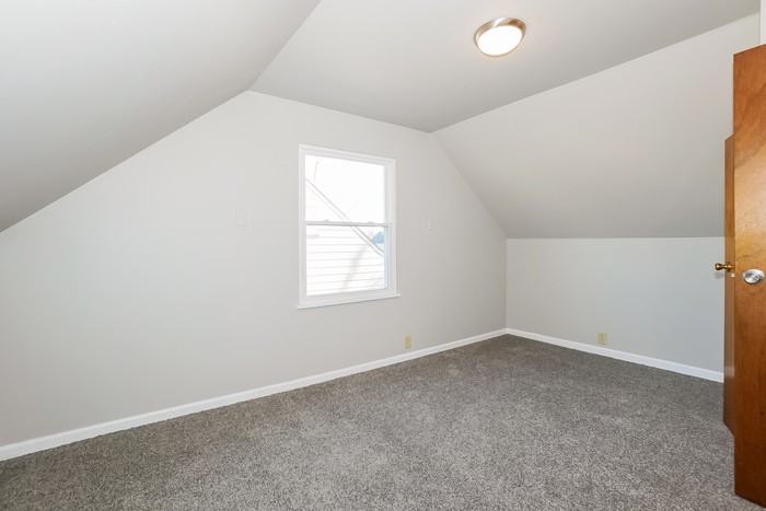 26900 Zeman Ave - Photo 6 of 15