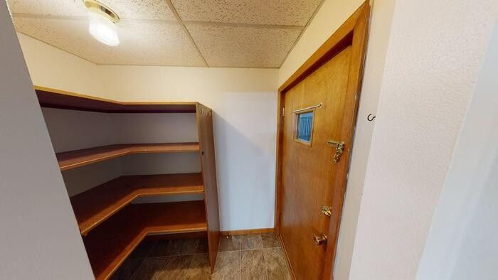 1906 N Washington St #2 - Photo 6 of 21