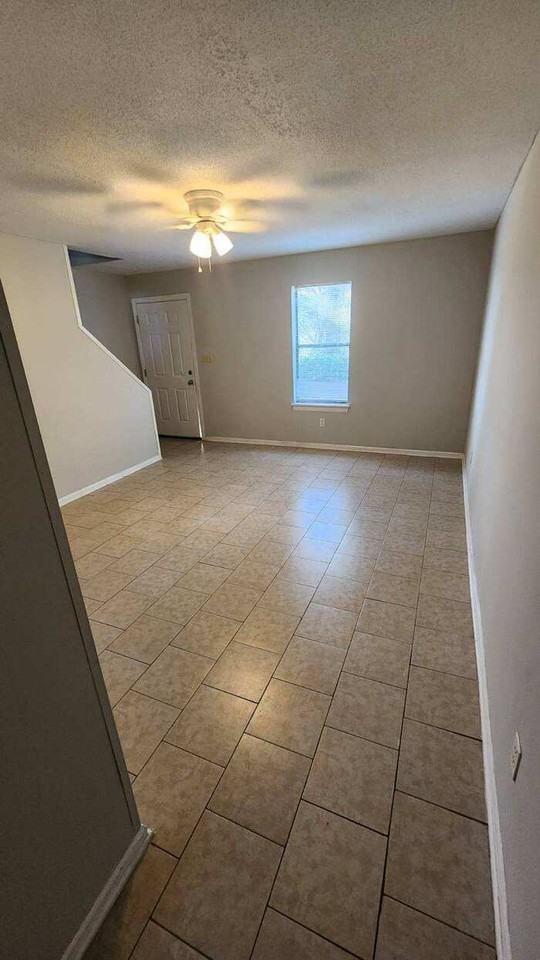 123 Bradleyville Rd - Photo 2 of 7