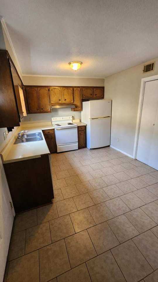 123 Bradleyville Rd - Photo 5 of 7