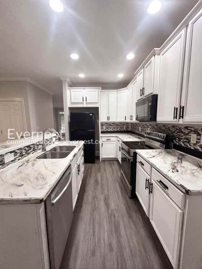 309 Pickfair Way Sw - Photo 7 of 27