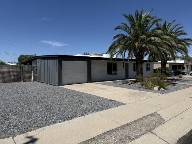 924 S Elmerita Ave - Photo 2 of 43