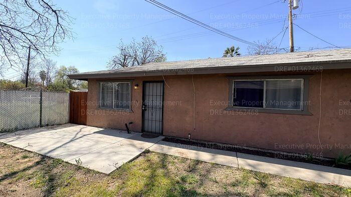 605 8th St #C - Photo 2 of 19