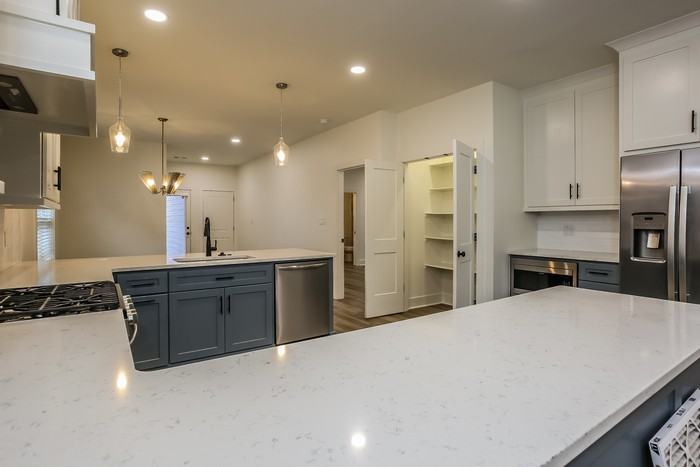 16304 Lamarche Dr - Photo 5 of 11