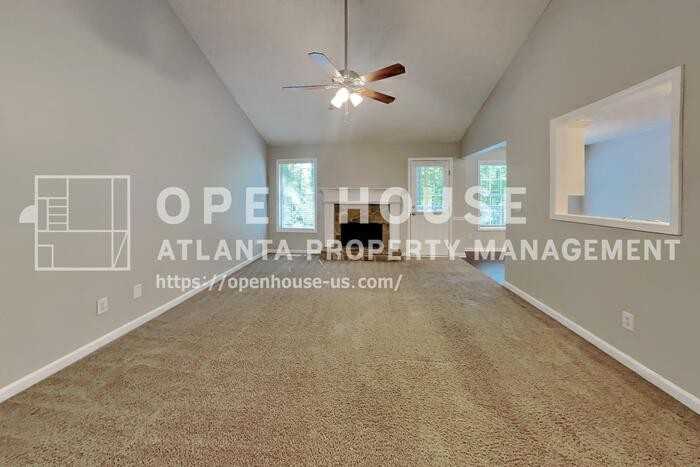 3945 Piper Glen Dr - Photo 4 of 21