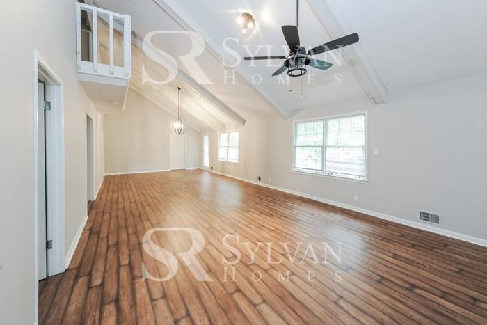 4381 Hardwood Cir Sw - Photo 4 of 16