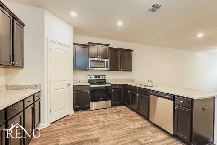 3034 Citron Gdn - Photo 5 of 25