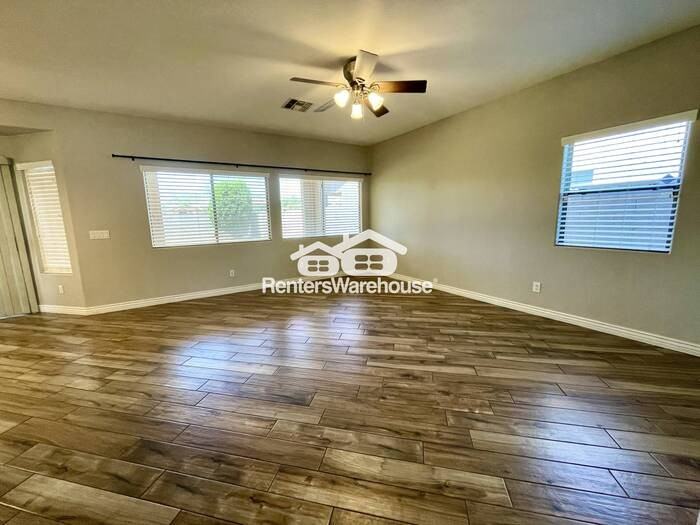 13948 N 146th Ln - Photo 5 of 27