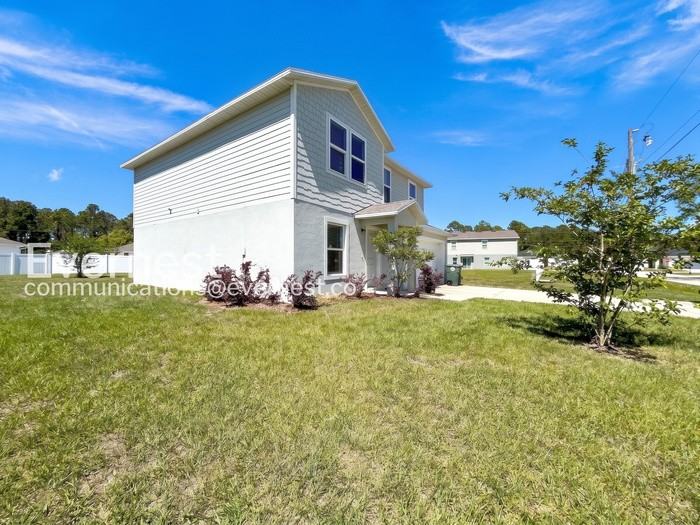 4 Sea Ship Pl - Photo 3 of 34