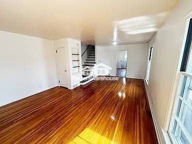 3720 Quebec Ave S - Photo 5 of 31