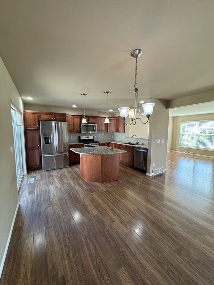 1714 Fair Pheasant Way - Photo 2 of 21