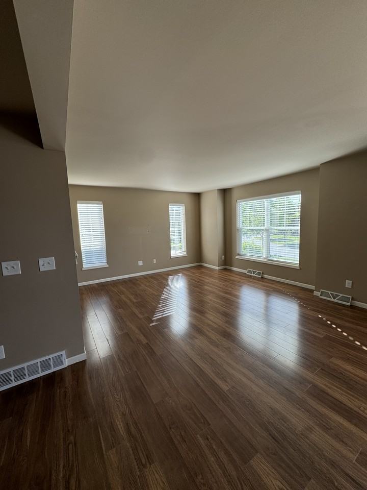 1714 Fair Pheasant Way - Photo 5 of 21