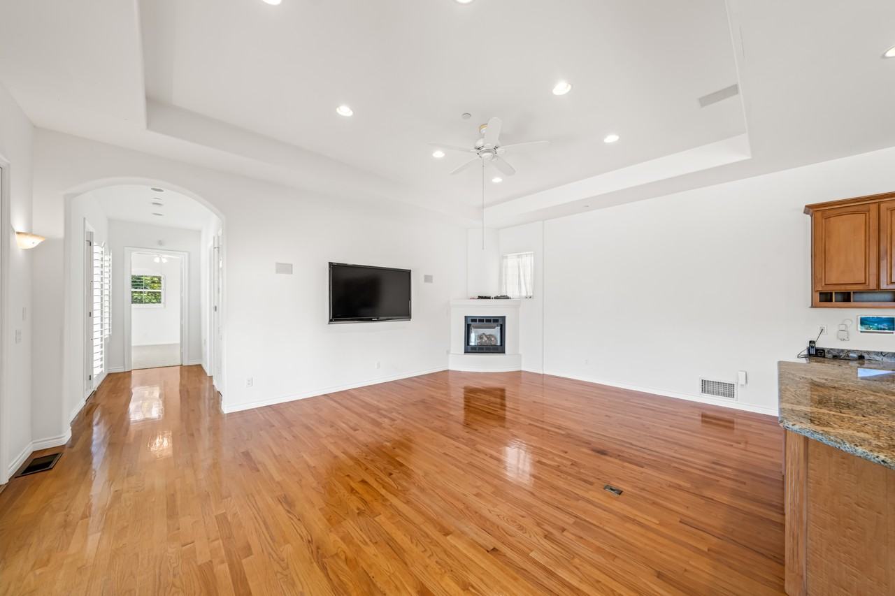 3377 Calle Margarita #NA - Photo 4 of 12