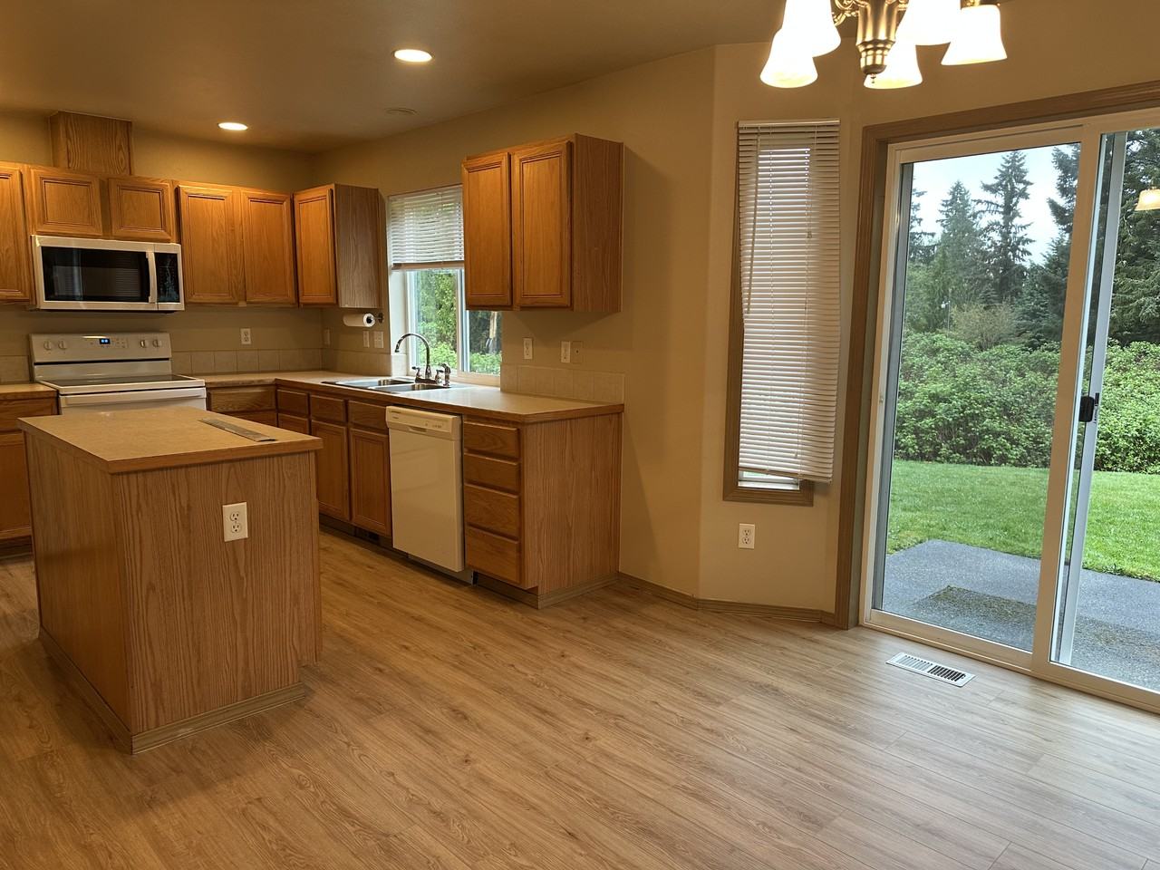 16007 29th Avenue Ct E #16007 - Photo 7 of 17