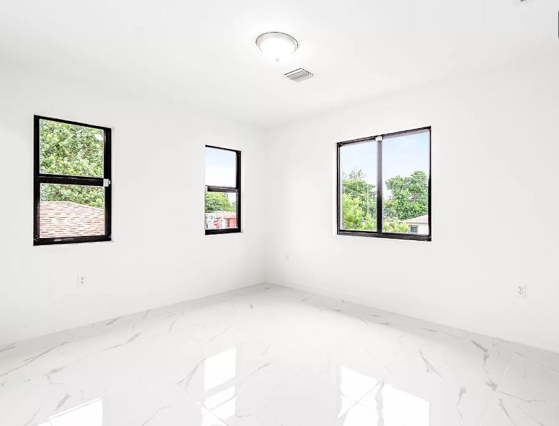 1825 Nw 68th St #1 - Photo 6 of 12