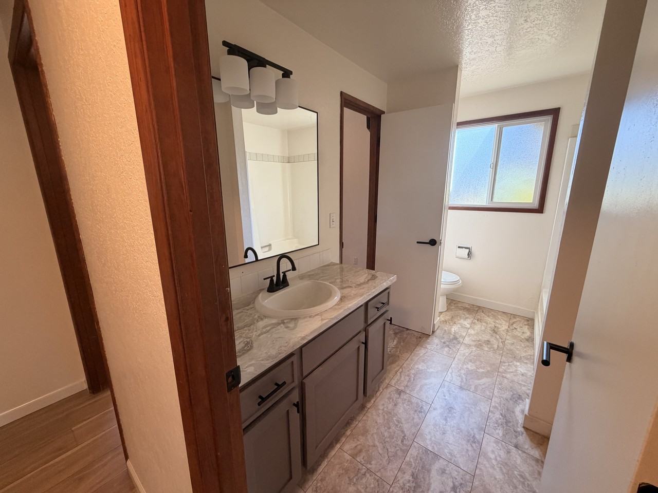 2423 Benson Ln - Photo 3 of 17