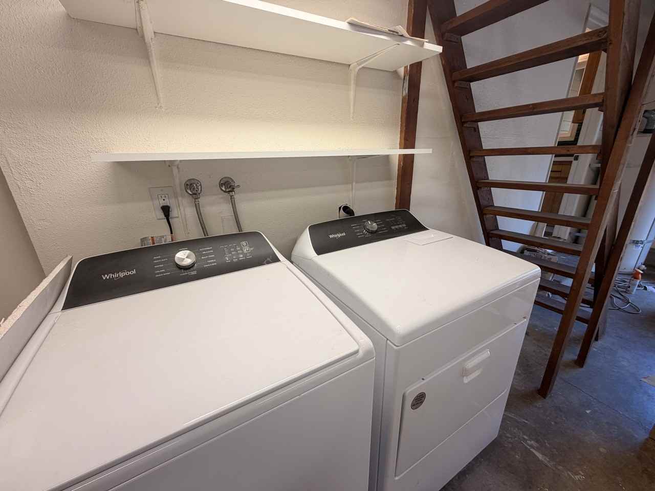 2423 Benson Ln - Photo 7 of 17