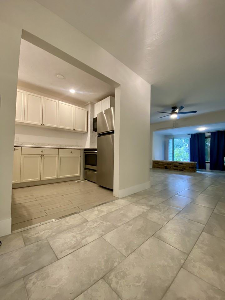 251 Mateo Way Ne #NA - Photo 4 of 13