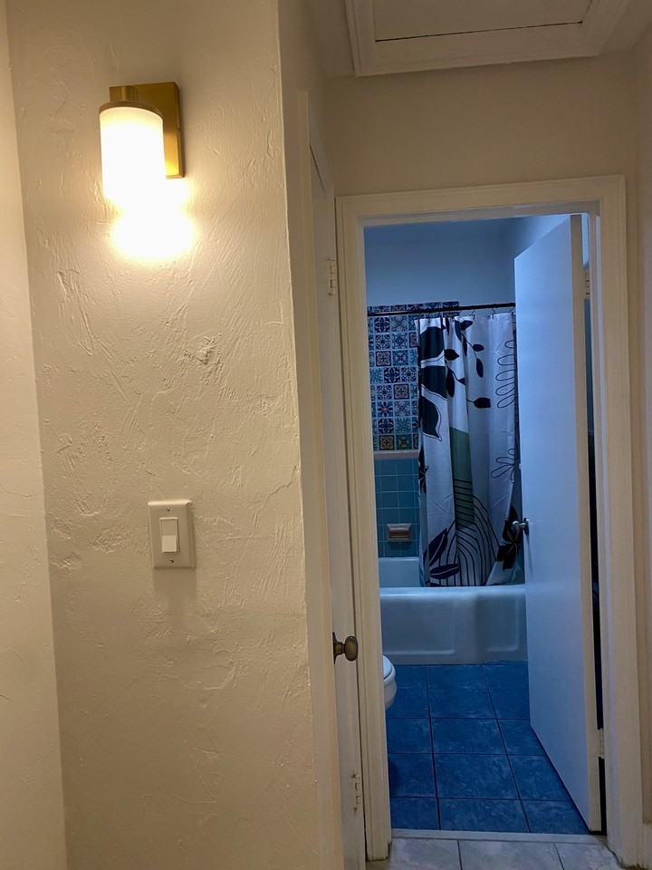 251 Mateo Way Ne #NA - Photo 7 of 13