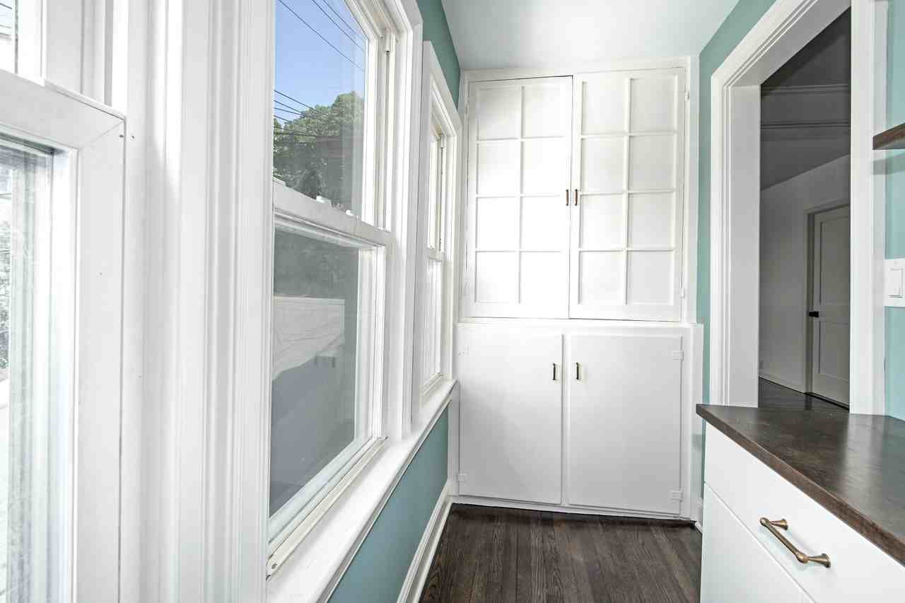 1097 Boston Post Rd #1 - Photo 5 of 15