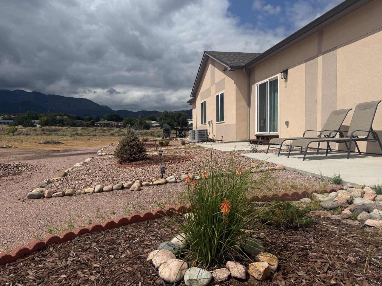 1744 Mariposa Rd #NA - Photo 6 of 17
