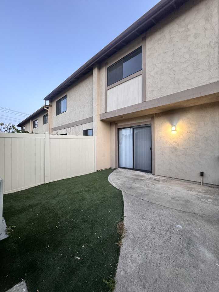 5800 Lake Murray Blvd #6 - Photo 3 of 22