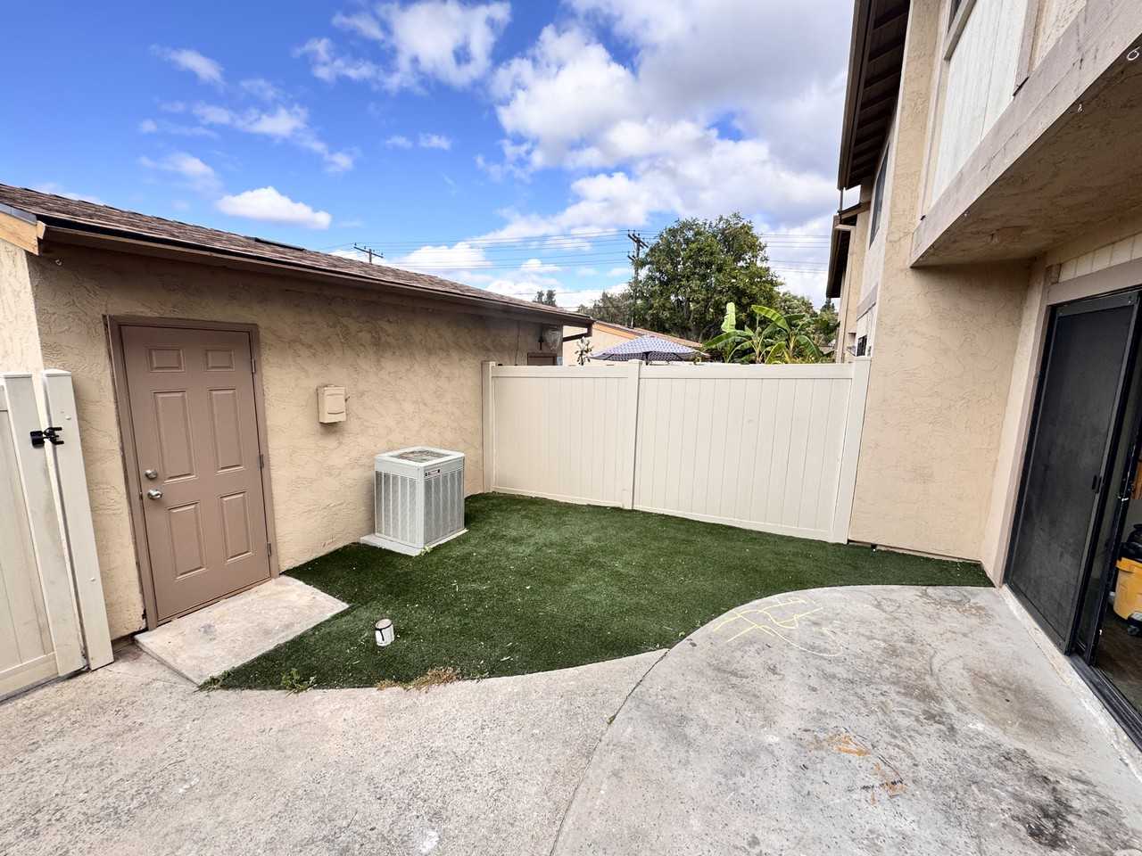 5800 Lake Murray Blvd #6 - Photo 4 of 22