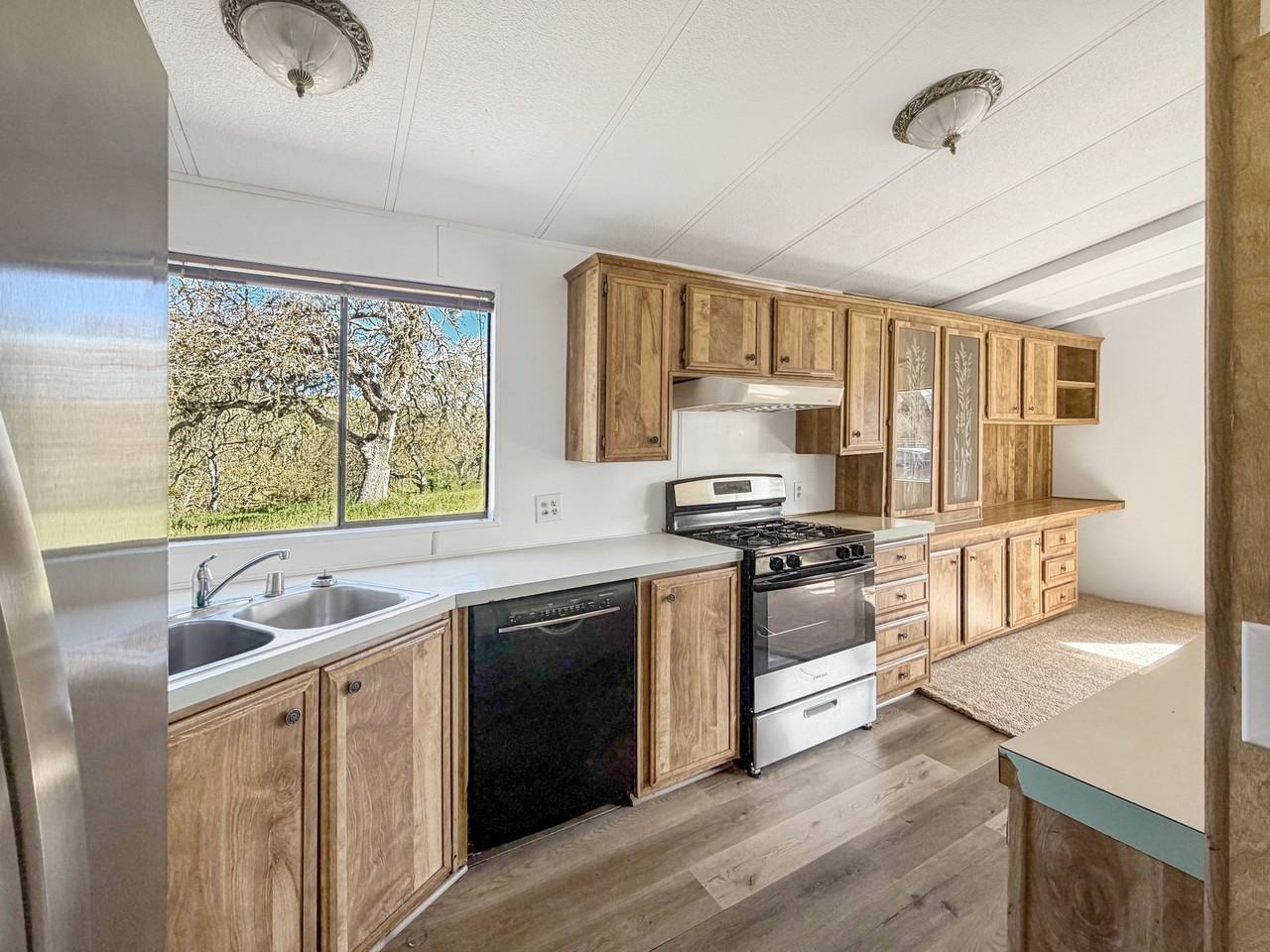 5625 Linne Rd #NA - Photo 4 of 9