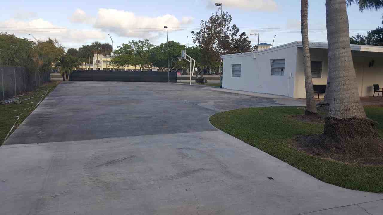 11455 Sw 82nd Ave #NA - Photo 3 of 19