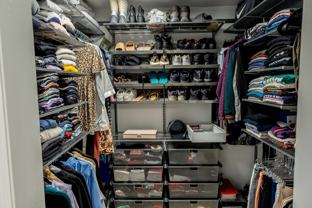 1022 Sw 84th Ave #NA - Photo 1 of 1